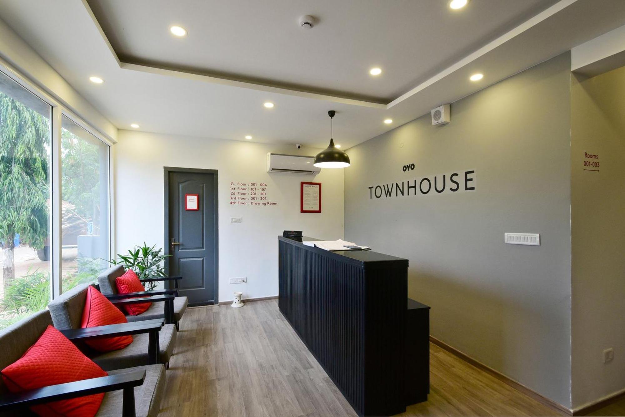 Hotel Townhouse Airport Road Yelahanka Exterior foto