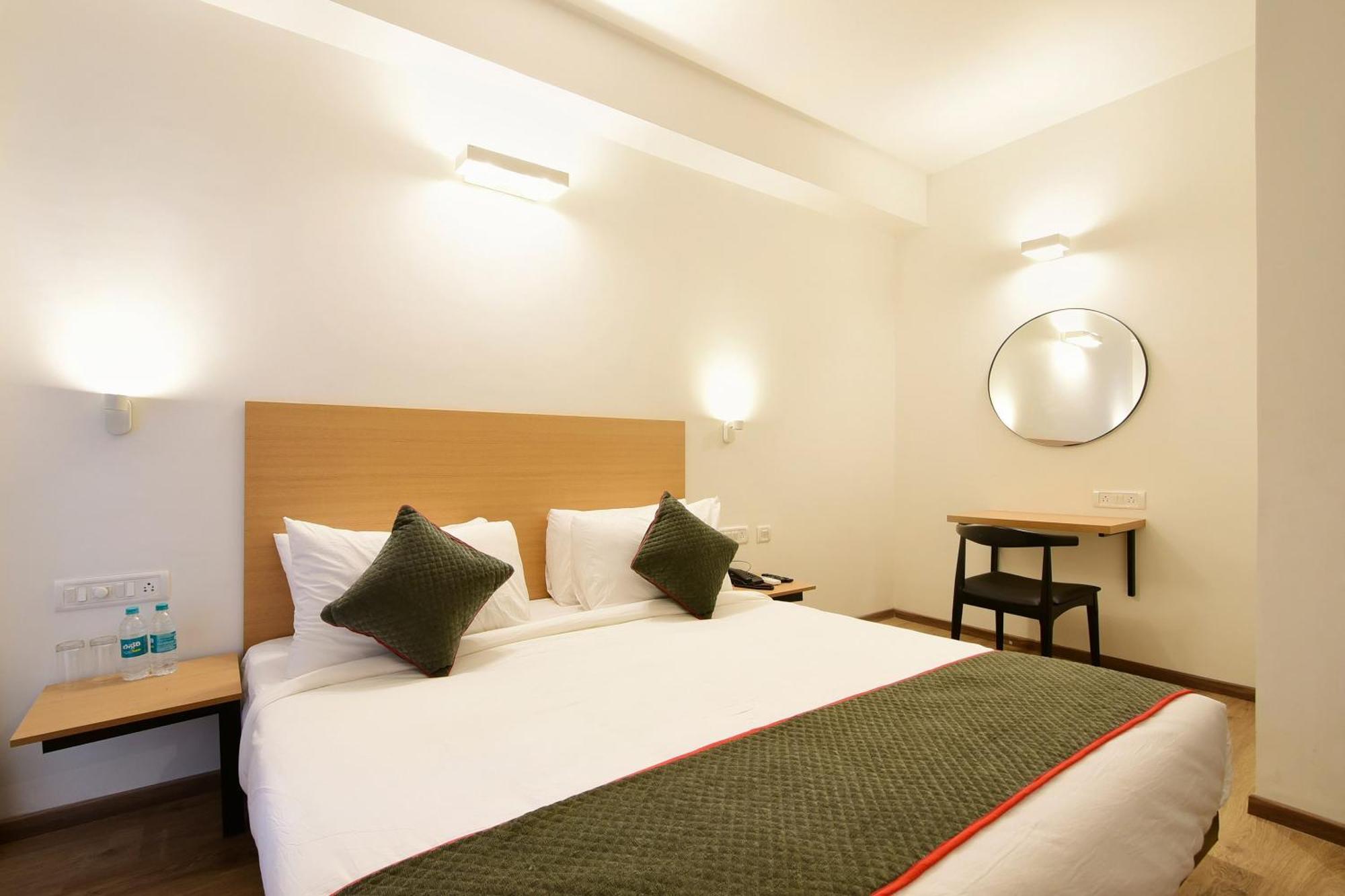 Hotel Townhouse Airport Road Yelahanka Exterior foto