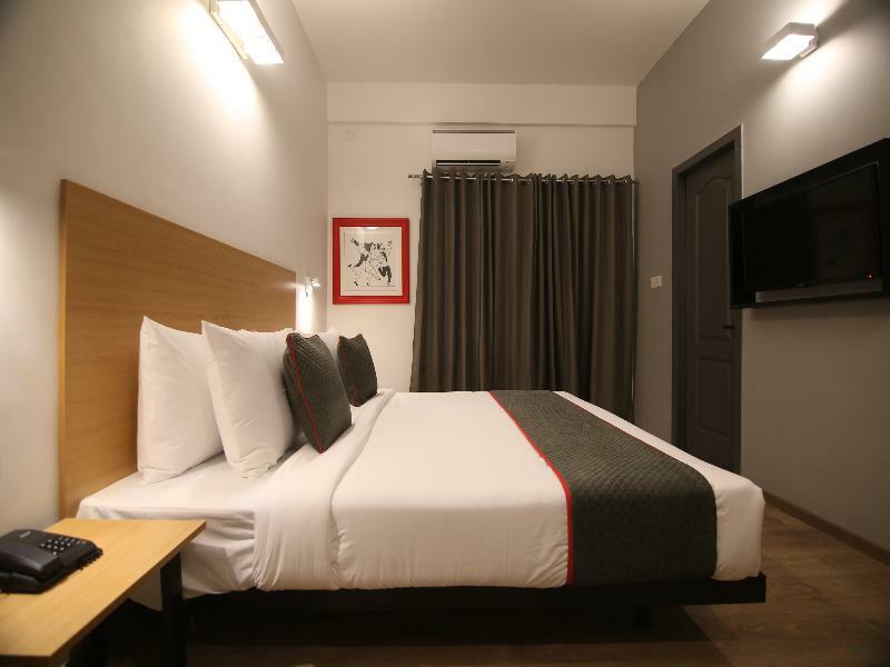 Hotel Townhouse Airport Road Yelahanka Exterior foto